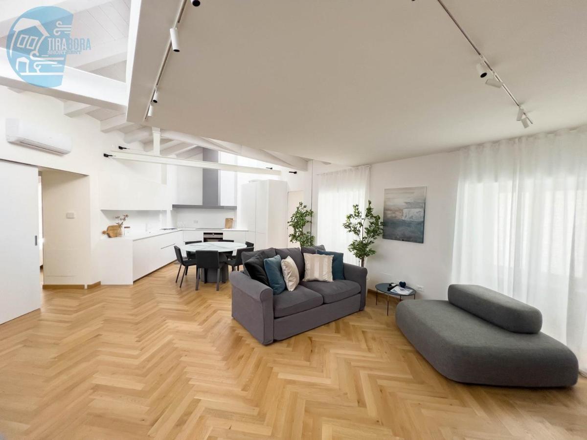 Apartamento Tarabochia 8 Tirabora Short Rent Trieste Exterior foto